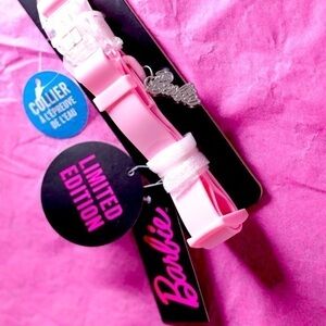 HTF 🅽🅴🆆 Barbie Limited Edition waterproof collar - sold out everywhere